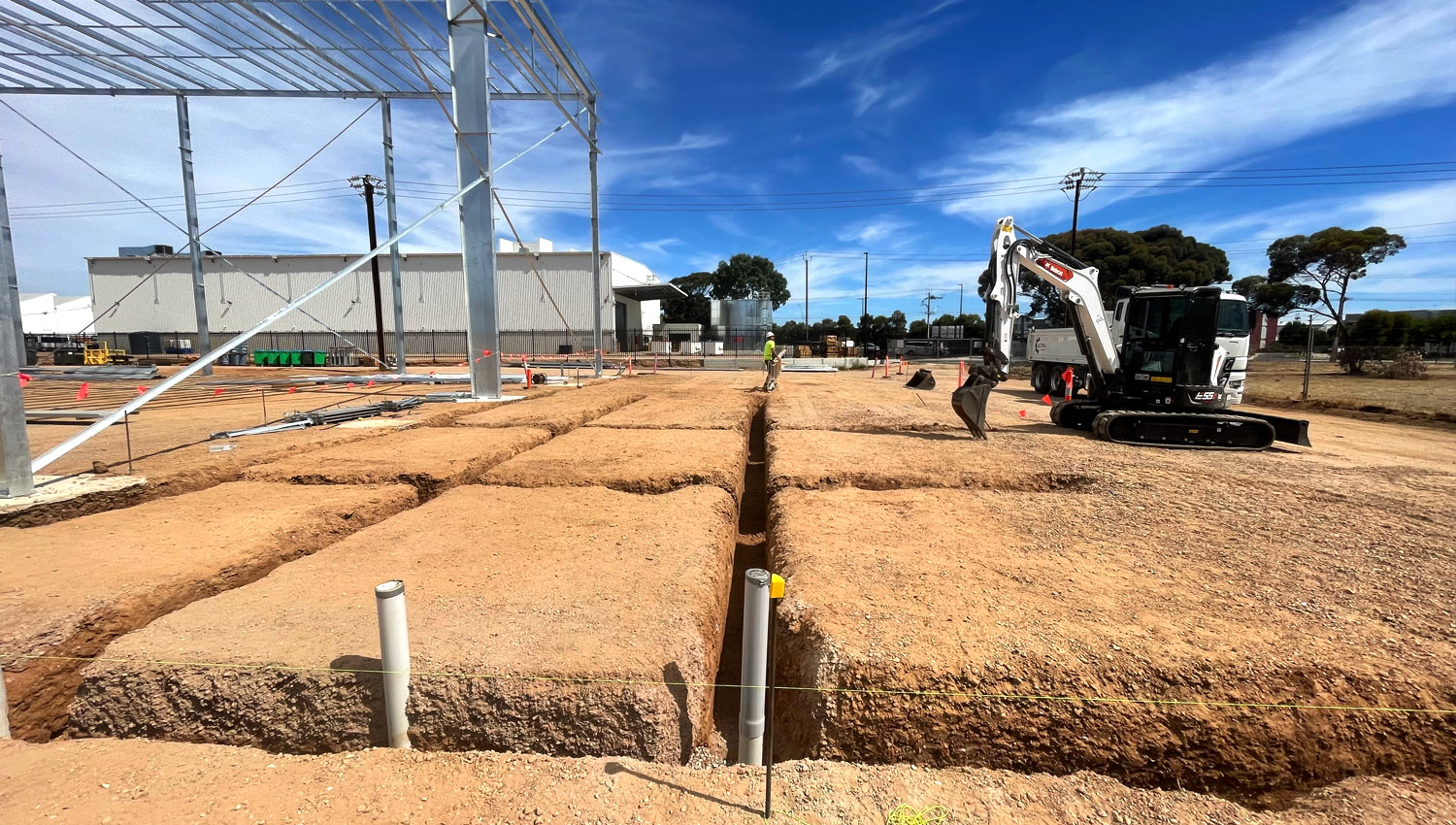 ultra-excavations-earthworks-pad-slab-preparation-building-construction-north-adelaide-barossa-gawler_banner-hero_05